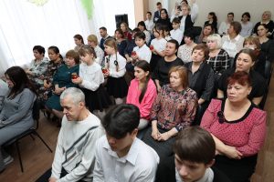 В СОШ № 13 г. Астрахани прошла торжественная церемония открытия парты Героев